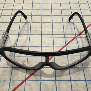 VTG Z87 Safety Glasses w/ Side Shields Black Rim XL 135mm Used Z94.3 Canada